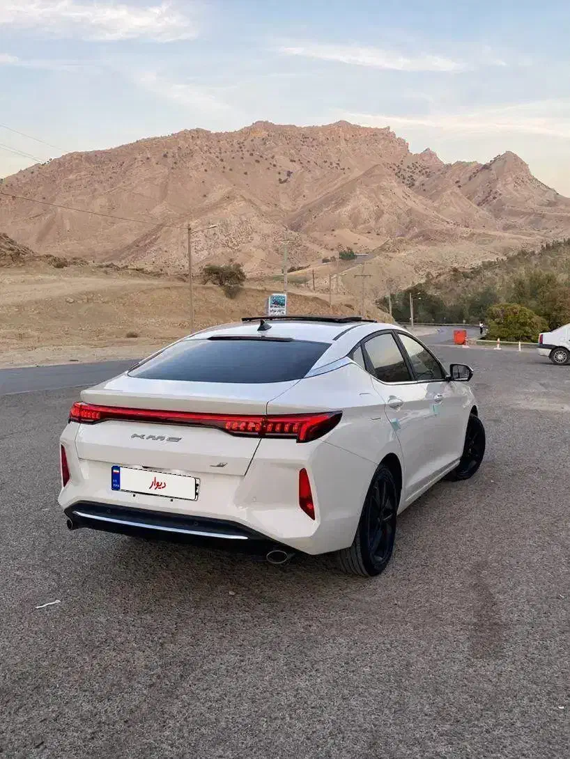 کی ام سی J7 خشک|خودرو سواری و وانت|ایلام, |دیوار