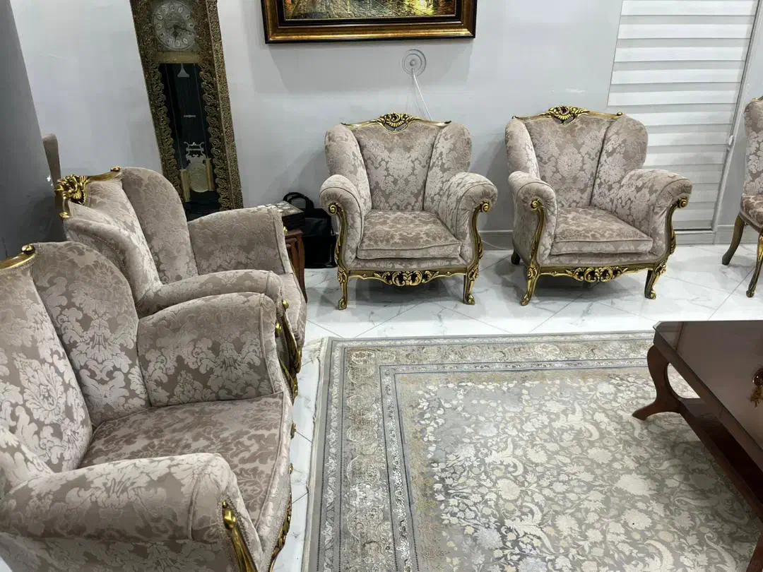 مبل ۷نفره سلطنتی|مبلمان خانگی و میز عسلی|بیرجند, |دیوار