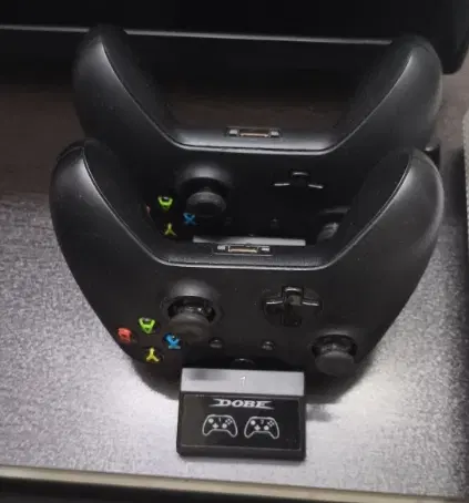 Xbox one 1t دو دسته|کنسول، بازی ویدئویی و آنلاین|تهران, مسعودیه|دیوار