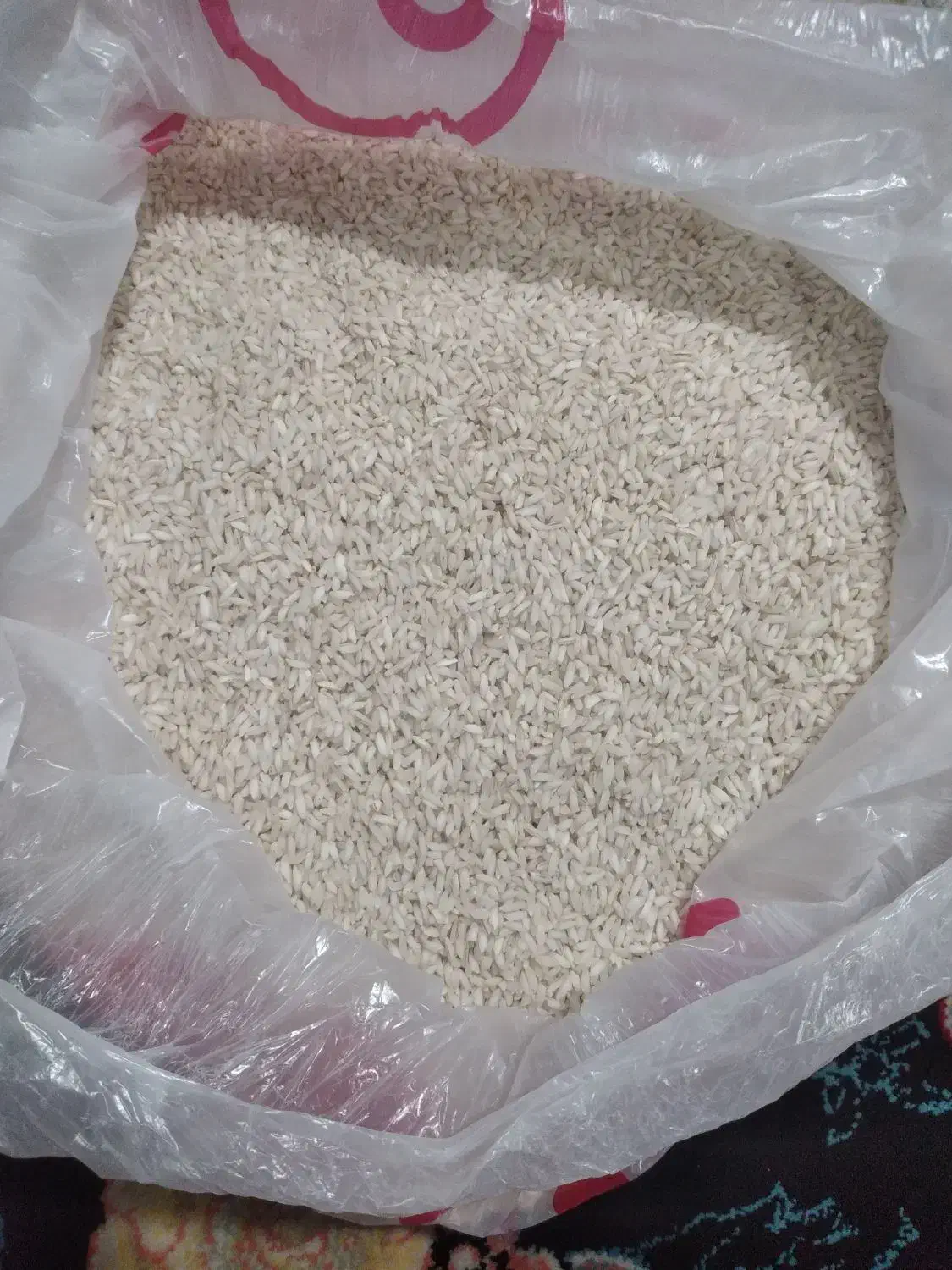 برنج سالم ونیم دانه محلی صدری صحنه|خوردنی و آشامیدنی|صحنه, |دیوار