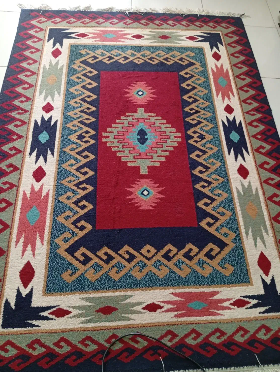 قالیچه ۴ متری|فرش|قرچک, میرزائی شمالی|دیوار
