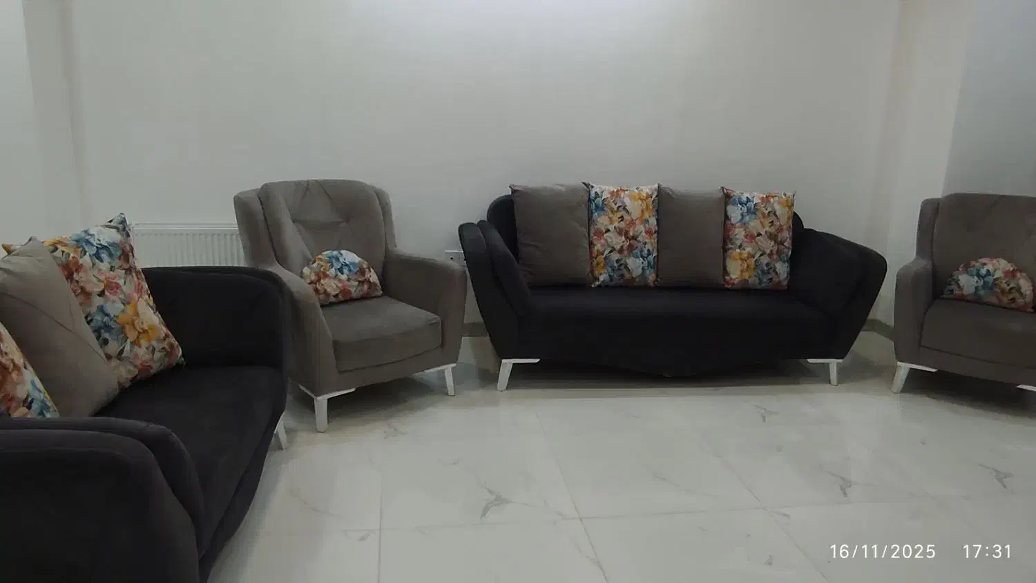 مبلمان هفت نفره|مبلمان خانگی و میز عسلی|ایلام, |دیوار