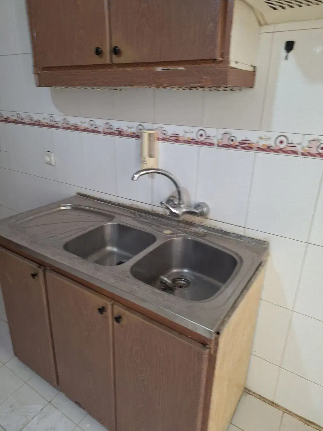 کارگر پاره وقت حد اکثر ۲۵ سال|استخدام سرایداری و نظافت|کرج, حاجی آباد|دیوار