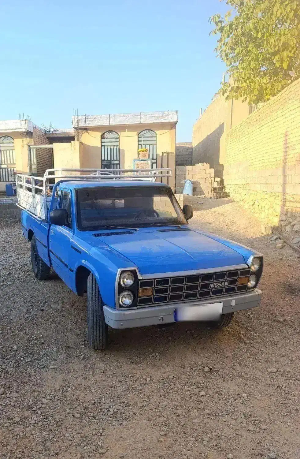 نیسان کامیونت مدل 1377 کلکسیونی|خودرو سواری و وانت|شیراز, شهرک امیر کبیر|دیوار