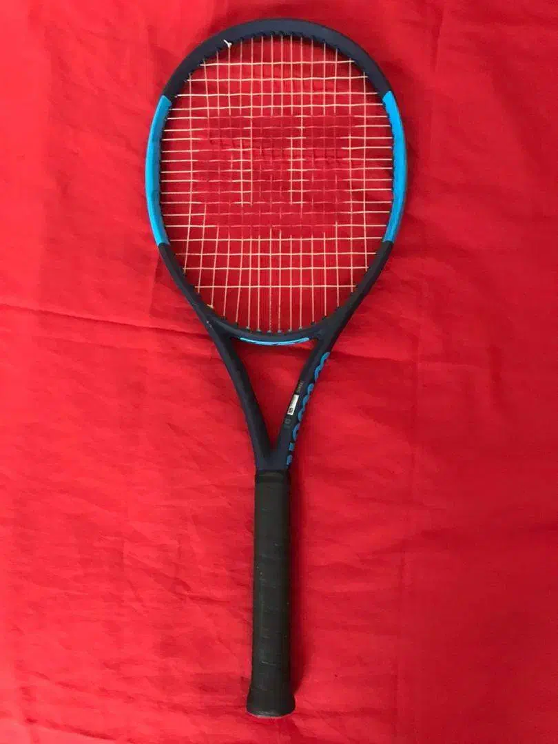 راکت تنیس ویلسون سری Ultra مدل 100 V2|ورزش‌های توپی|رشت, بلوار گیلان|دیوار