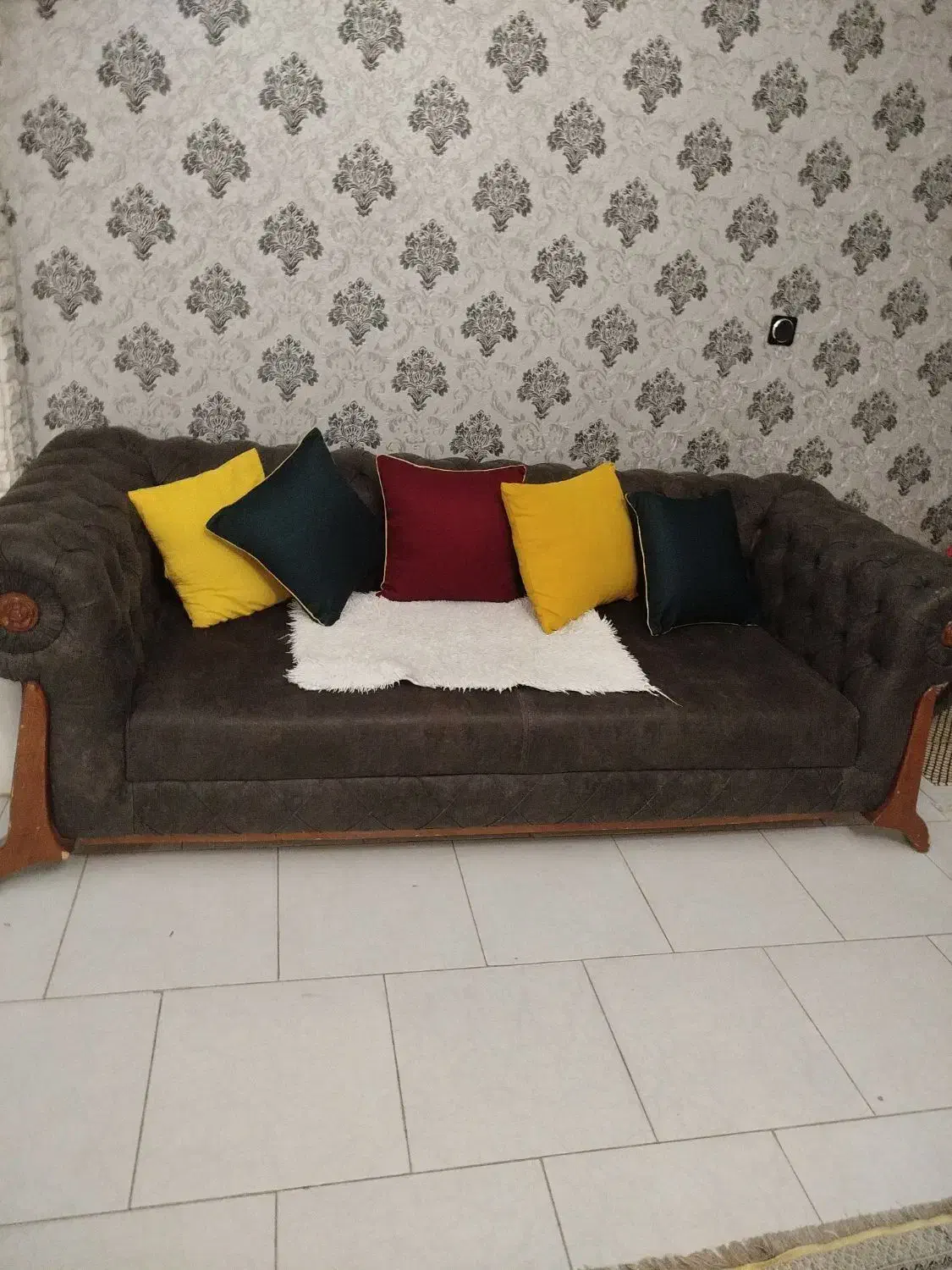 مبل چستر  هفت نفره و نهارخوری   شش نفره استیل|مبلمان خانگی و میز عسلی|کرج, شهرک طالقانی|دیوار