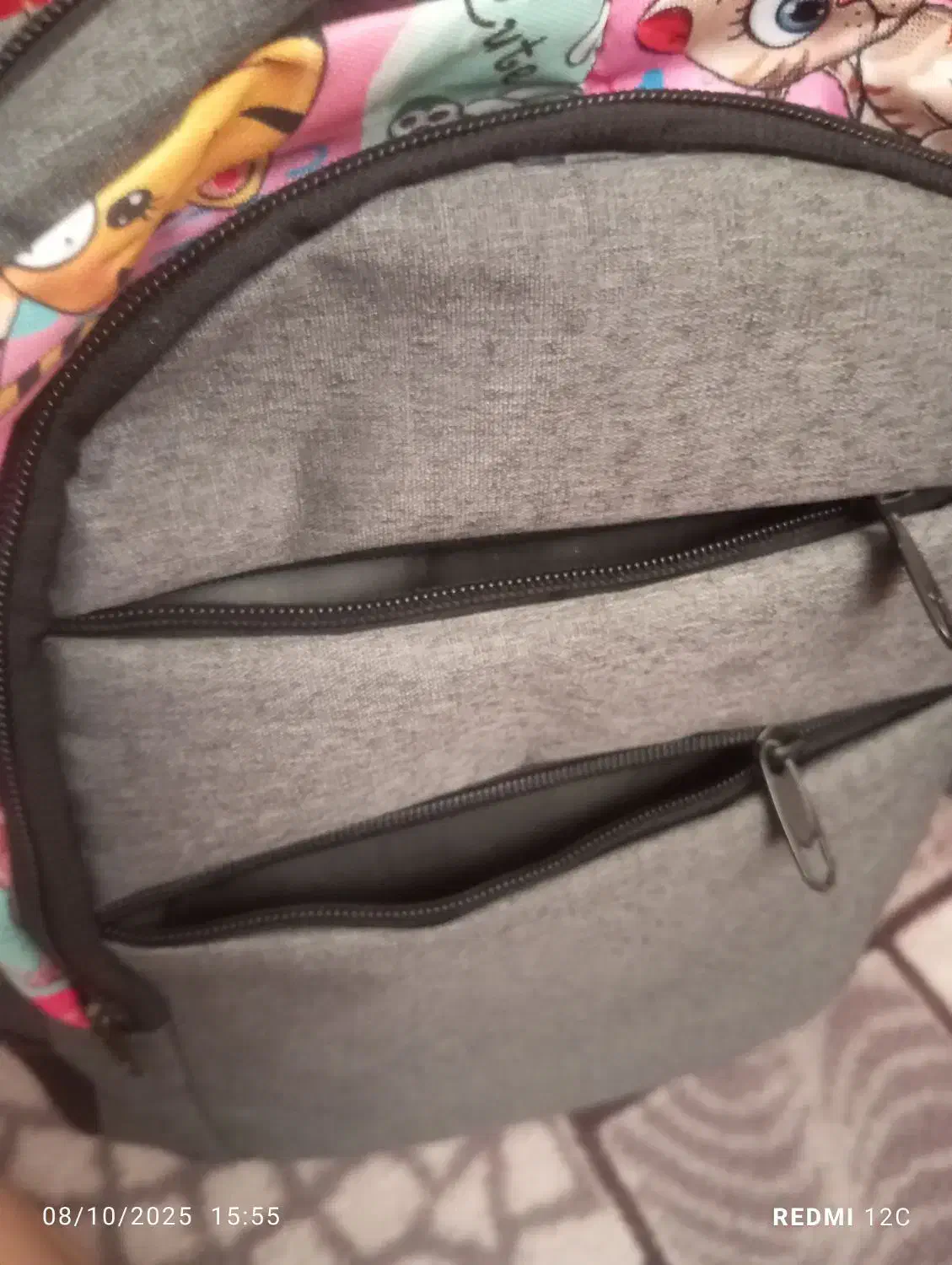 کیف دوشی|کیف، کفش، کمربند|ایوانکی, |دیوار