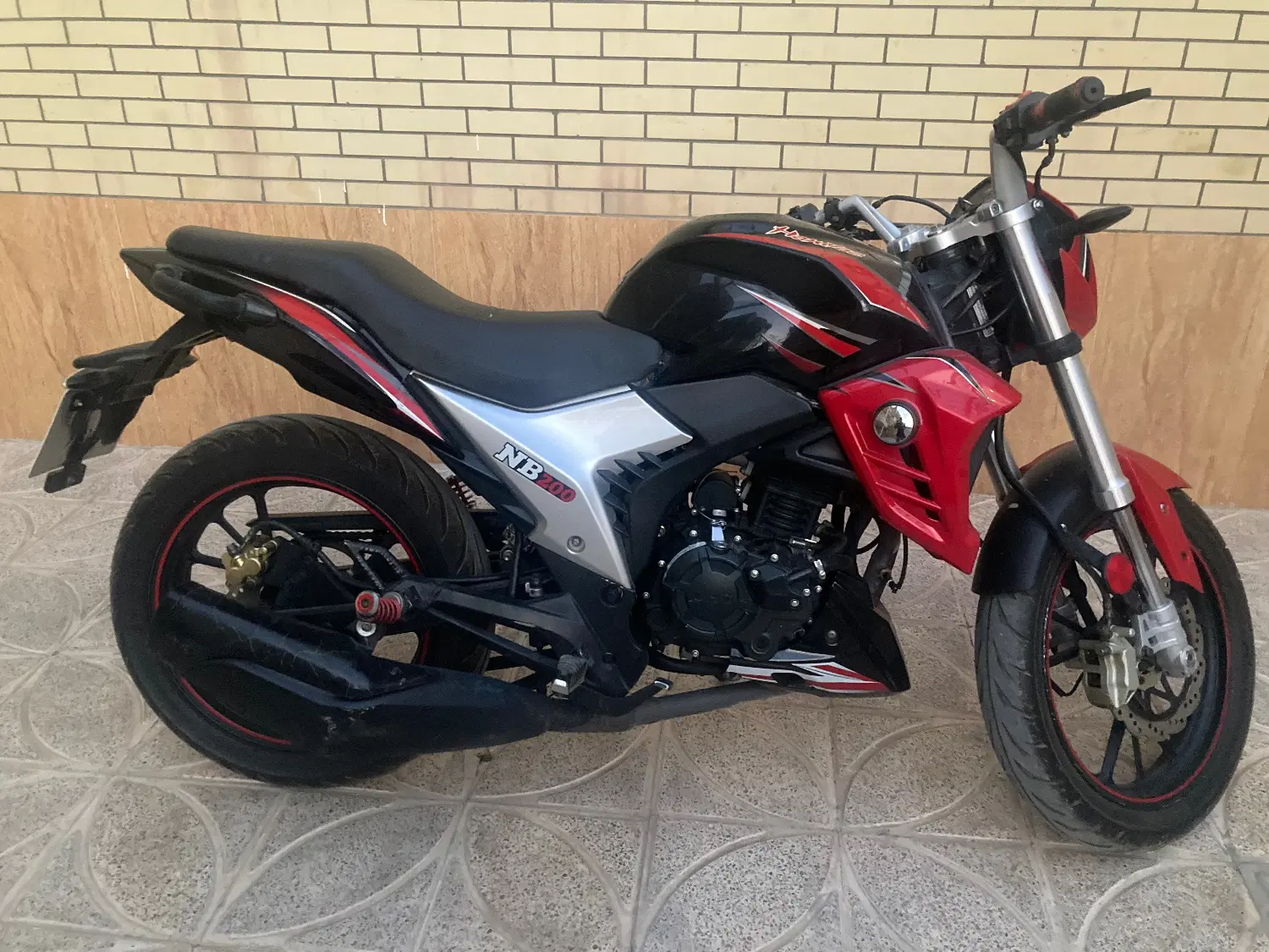 NB200|موتورسیکلت|شهرضا, |دیوار