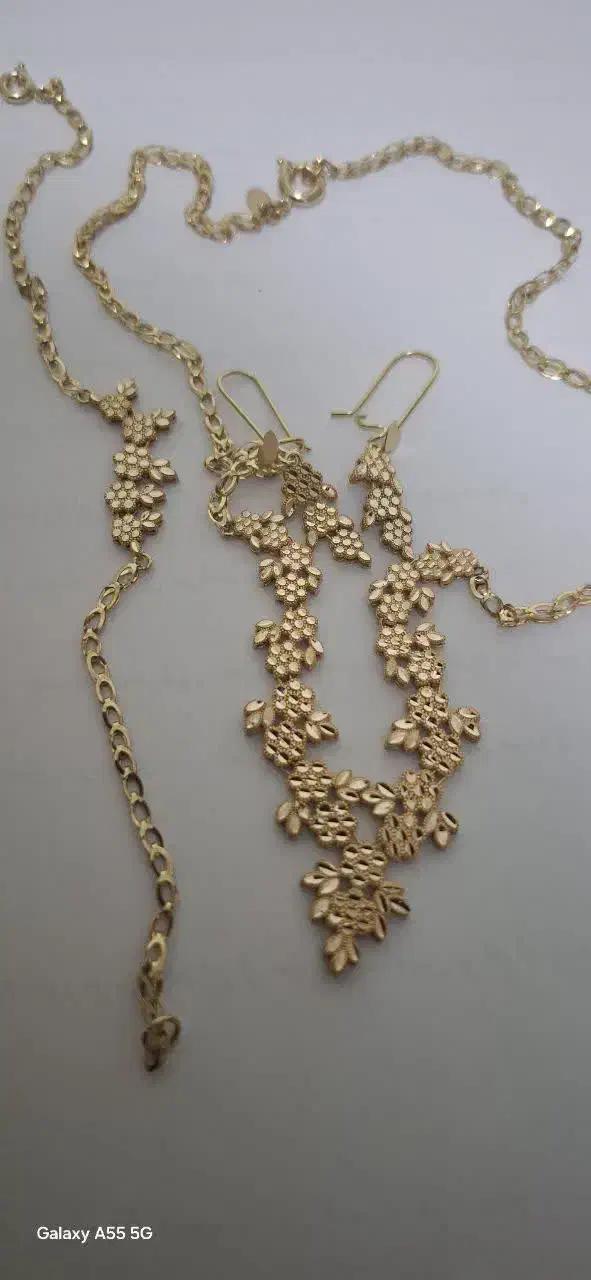 سرویس طلا مناسب عروس|جواهرات|قم, ارم|دیوار