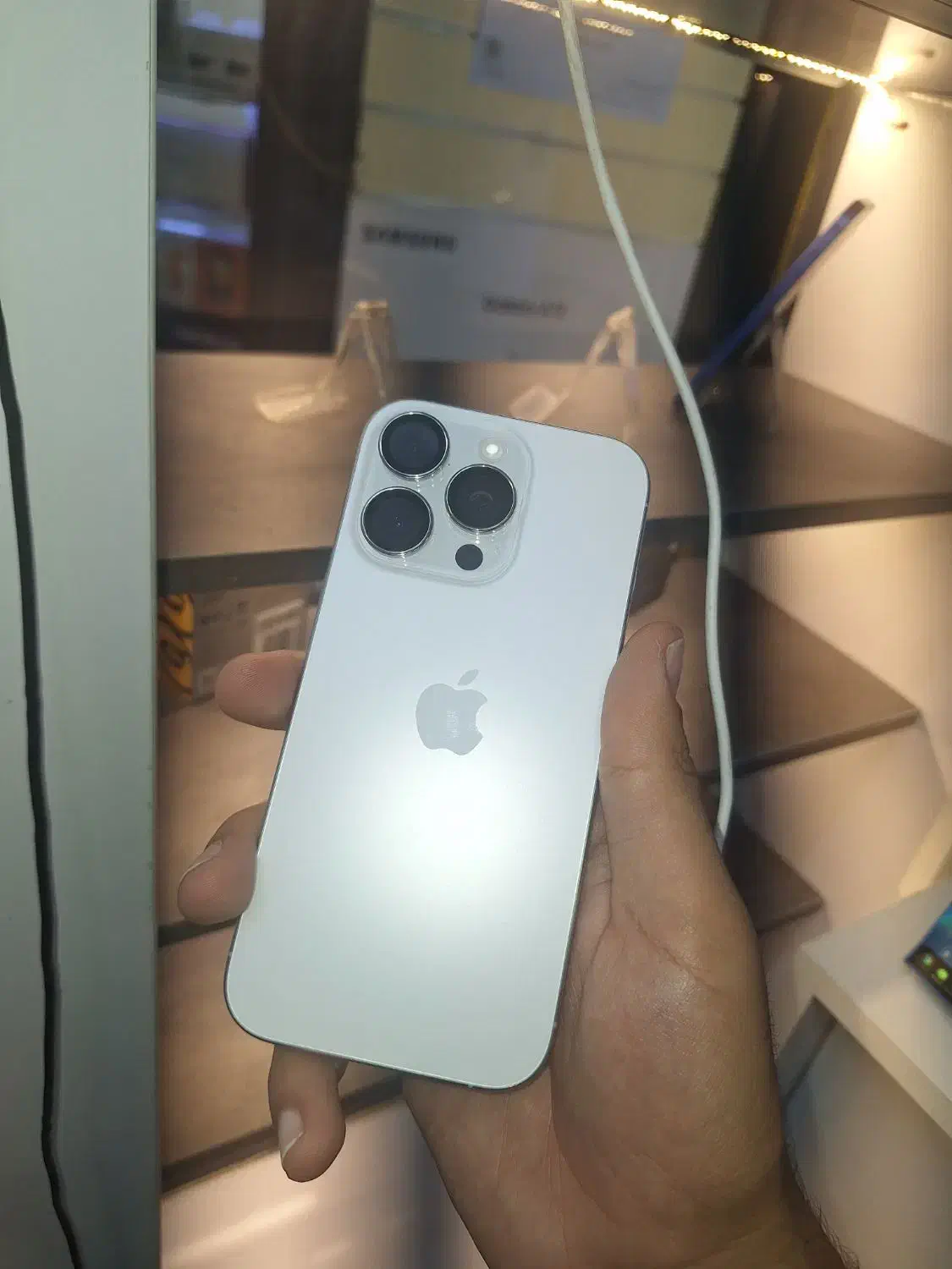 Iphone 16 pro* Zaa 256*|موبایل|شیراز, زند|دیوار