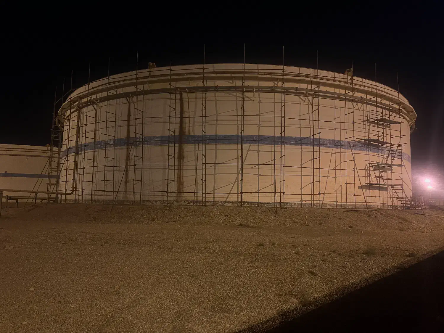 داربست فلزی با قیمت مناسب و کیفیت بالا|خدمات پیشه و مهارت|بندر ماهشهر, |دیوار