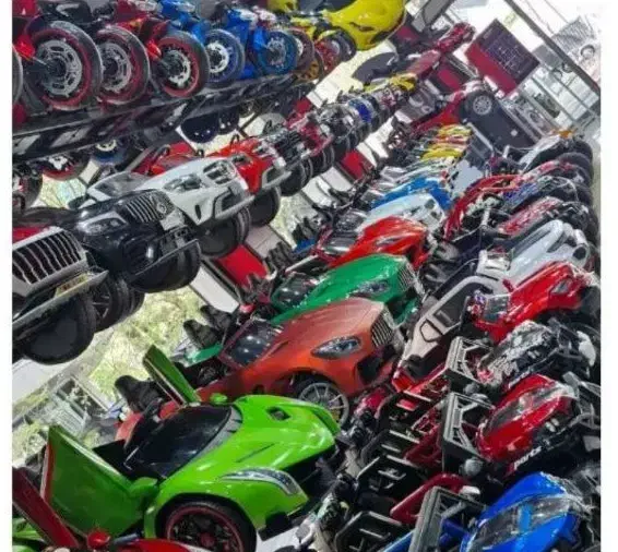 ماشین برقی //گهواره دار مناسب کودکان ،،|اسباب‌بازی بچه|کرج, کیانمهر|دیوار