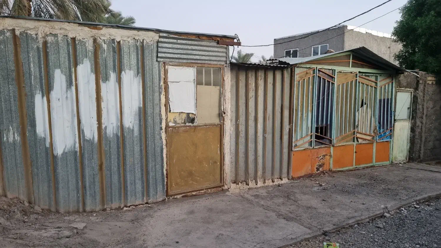 فروش دو کانکس وتعدای ایرانیت سقفی|مصالح و تجهیزات ساختمان|بم, |دیوار