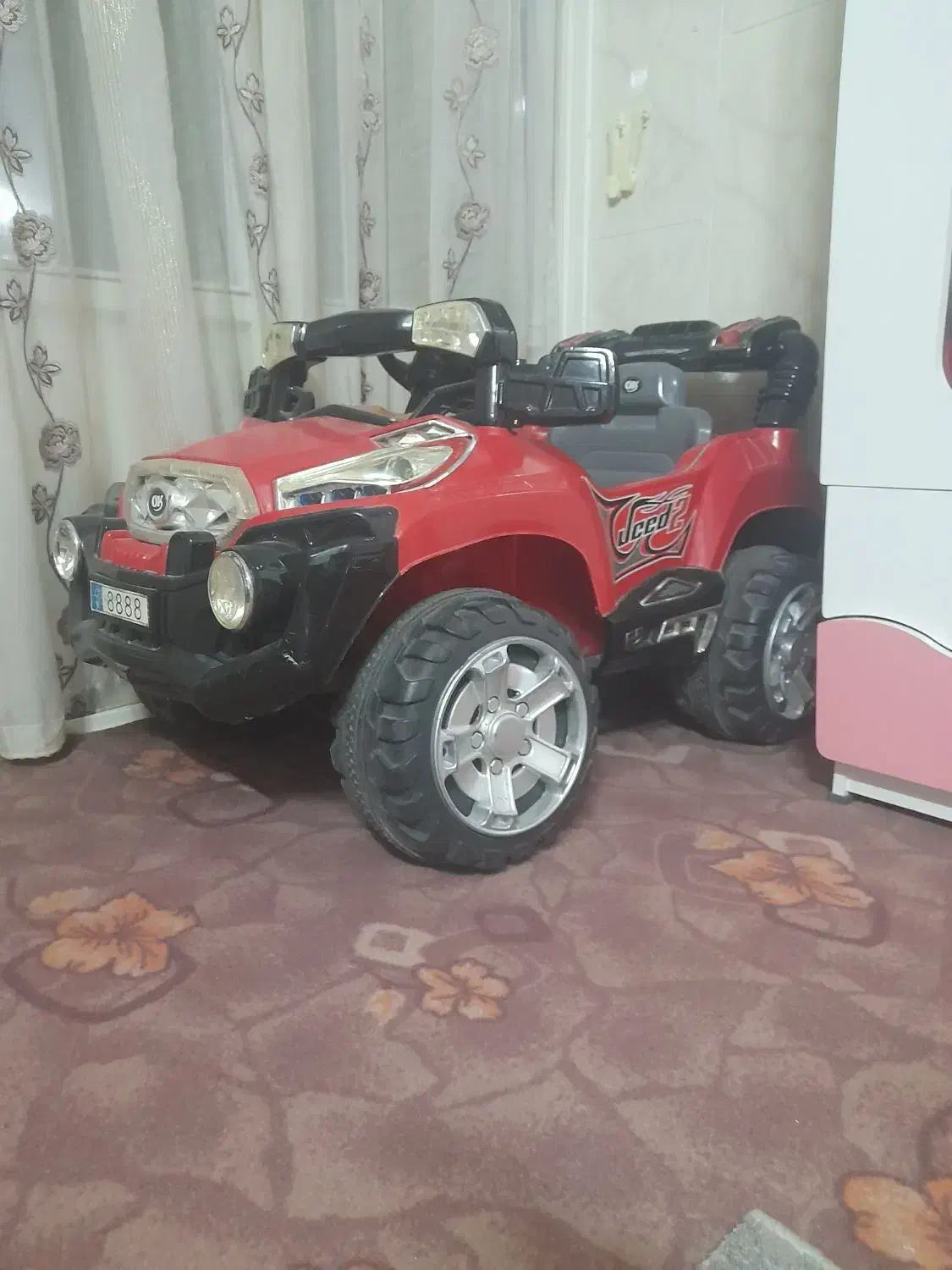 جیپ|اسباببازی بچه|برخوار, |دیوار