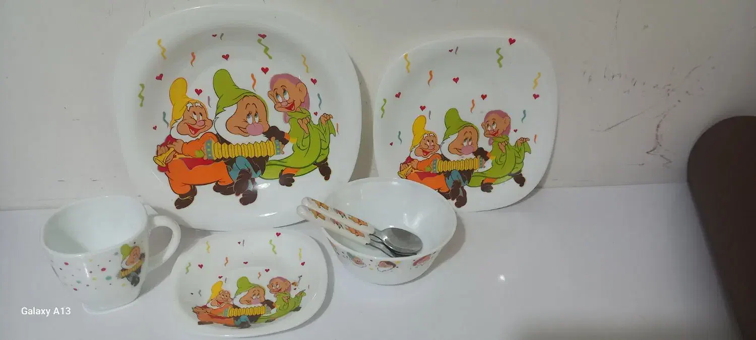 سرویس چینی بچه گانه نو ۳۰۰ تپمن|ظروف سرو و پذیرایی|ساری, |دیوار