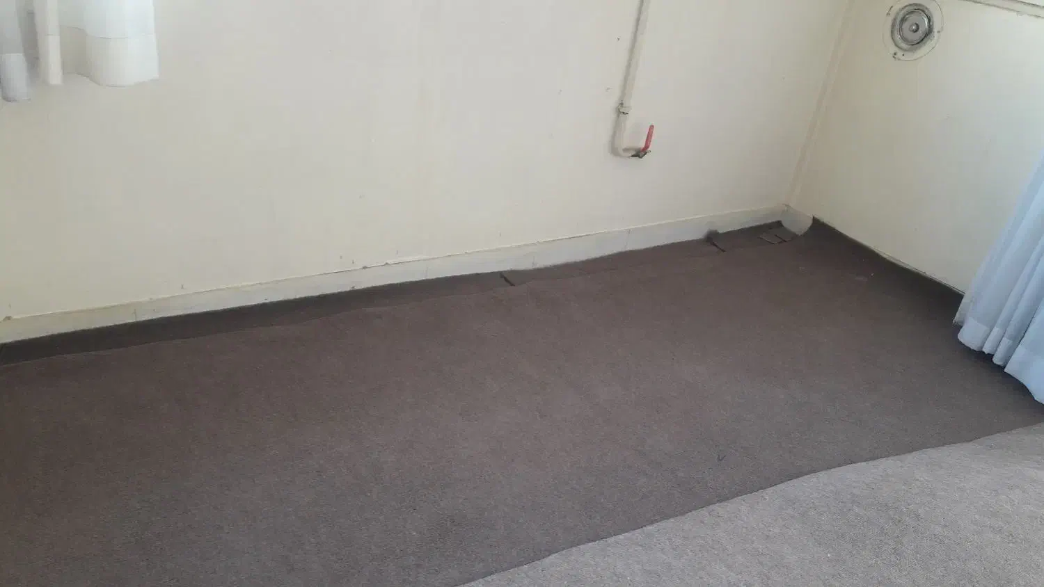 موکت راه کبریتی قهوه ای شکلاتی خوشرنگ|موکت|همدان, |دیوار