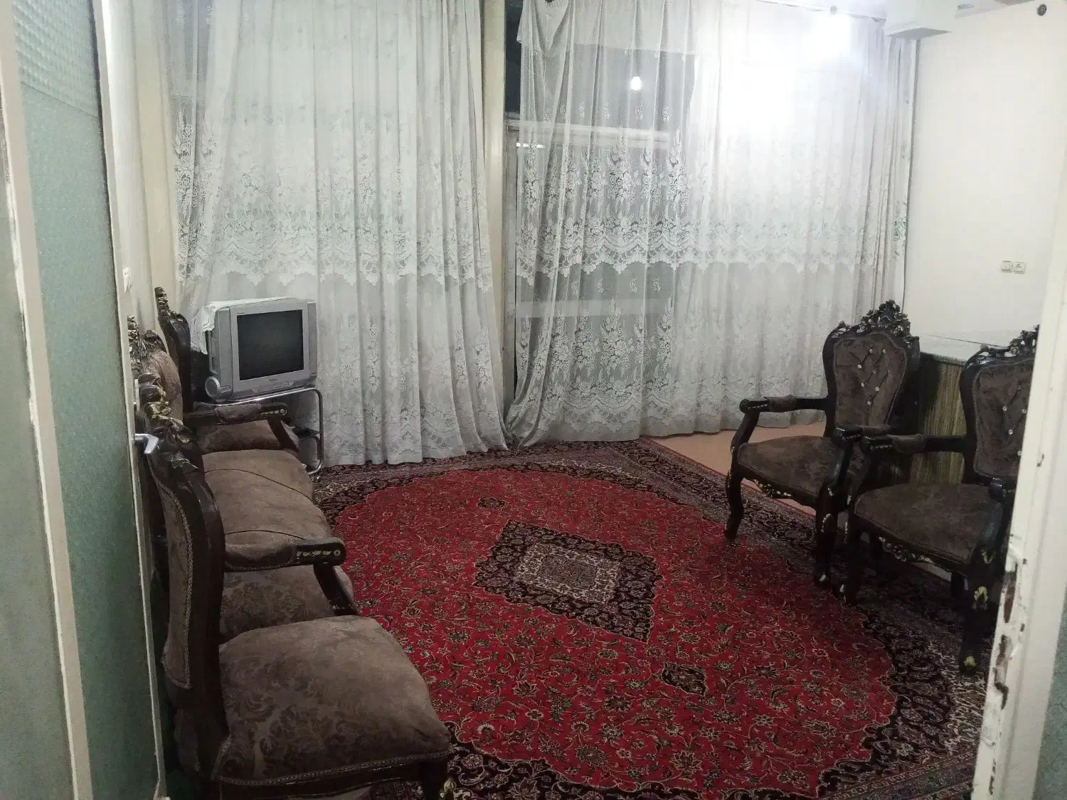اجاره آپارتمان روزانه در مجزا دراصفهان|اجارهٔ کوتاه‌مدت آپارتمان و سوئیت|اصفهان, فردوان|دیوار