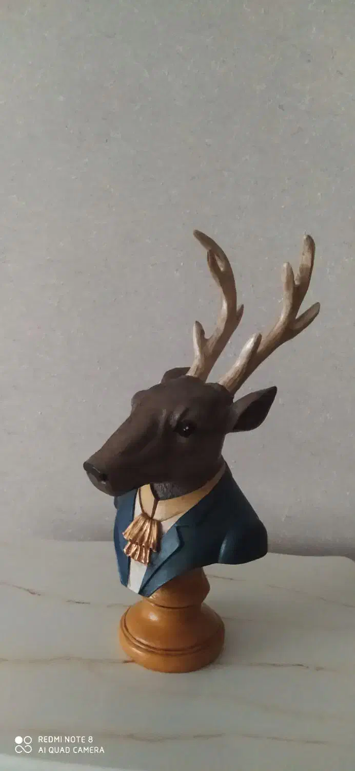 مجسمه|مجسمه، تندیس، ماکت|فولادشهر, مسکن مهر فولادشهر|دیوار