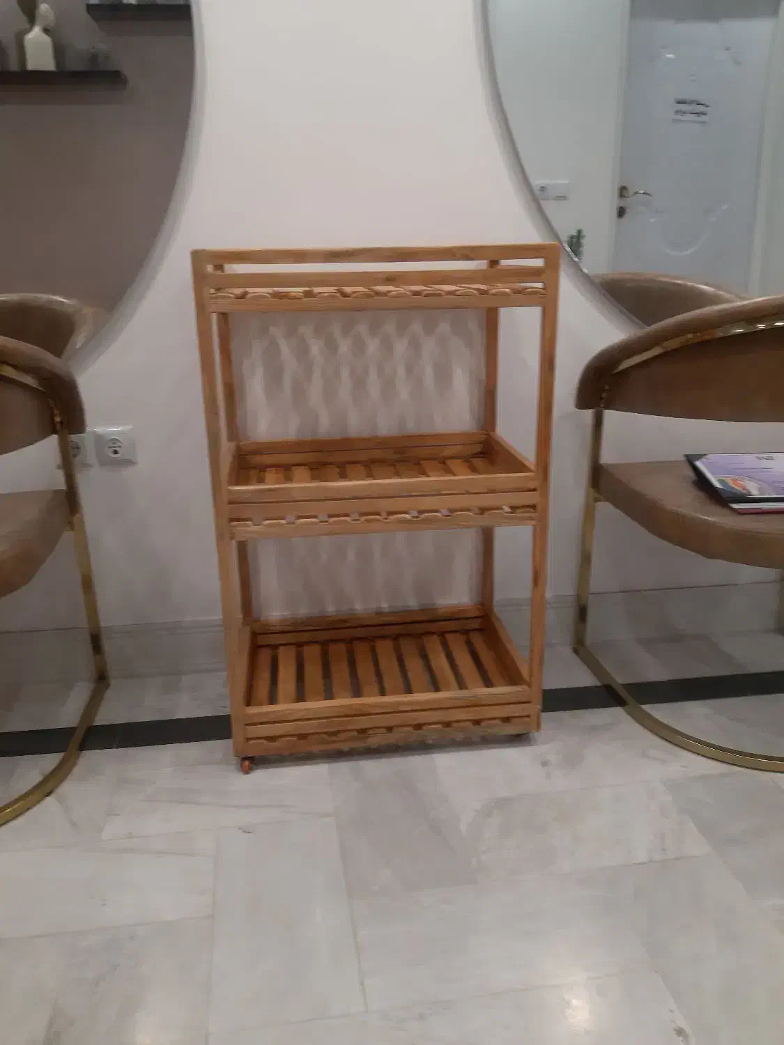 ترولی چوبی چرخدار|مبلمان خانگی و میز عسلی|قم, بکایی|دیوار