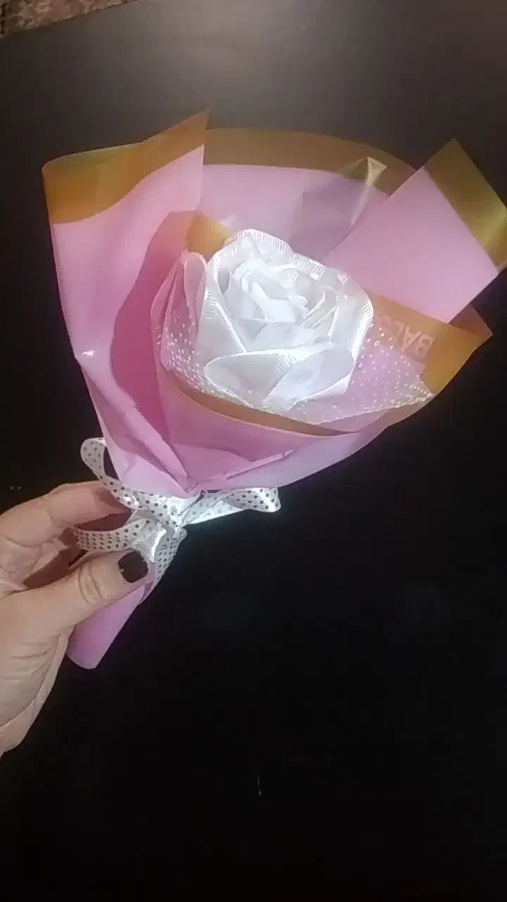 گل مصنوعی روبانی کادوپیچی شده|گل مصنوعی|اردبیل, |دیوار