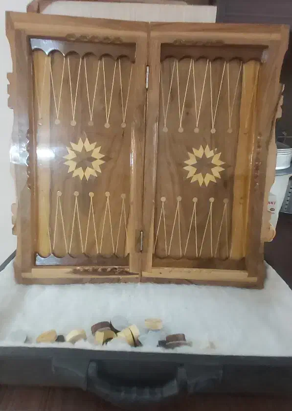 تخته نرد چوب گردو|کلکسیون و سرگرمی|مشهد, نوید|دیوار