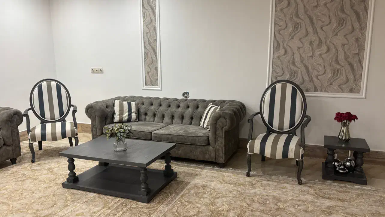 مبل در حد نو|مبلمان خانگی و میز عسلی|بندر دیر, |دیوار