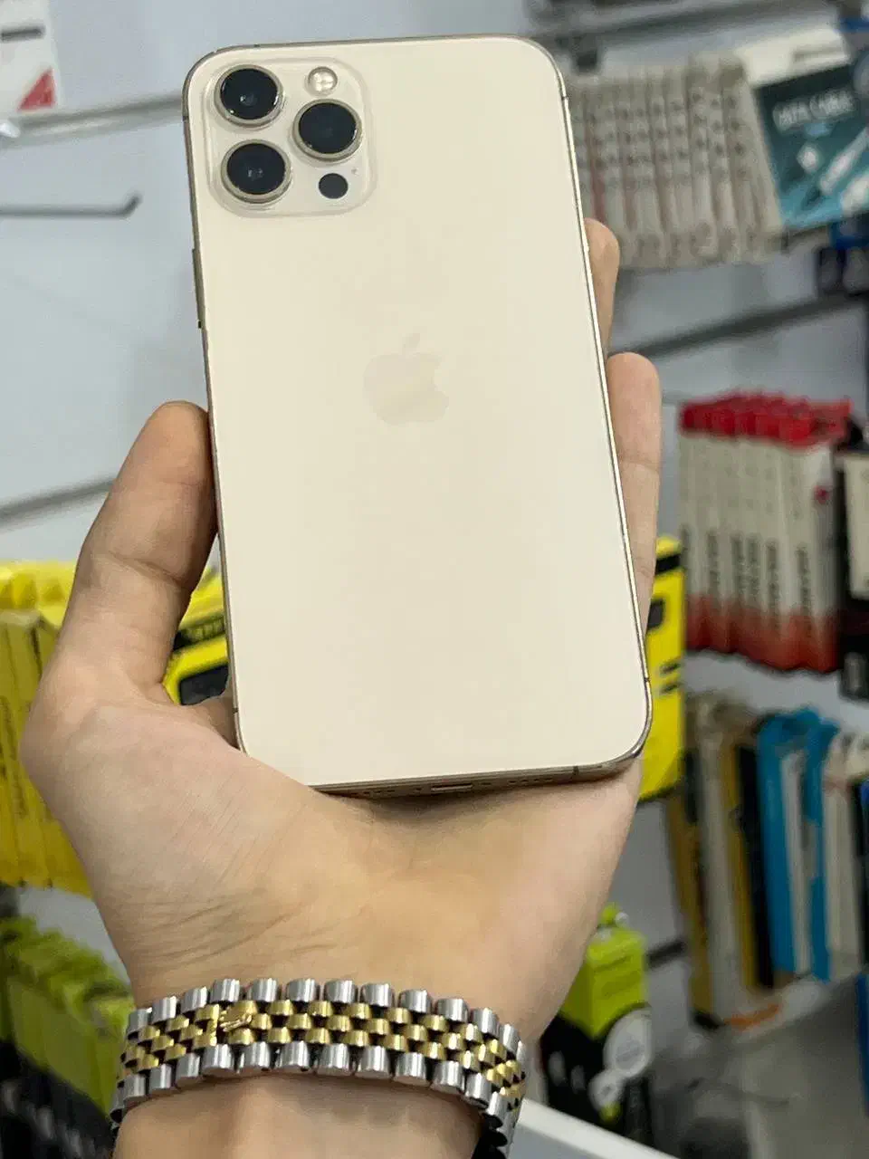 12 pro max|موبایل|ارومیه, |دیوار