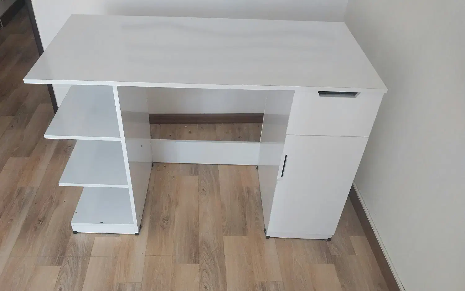 میز کامپیوتر‌ گیمینگ|میز تحریر و کامپیوتر|بجنورد, |دیوار