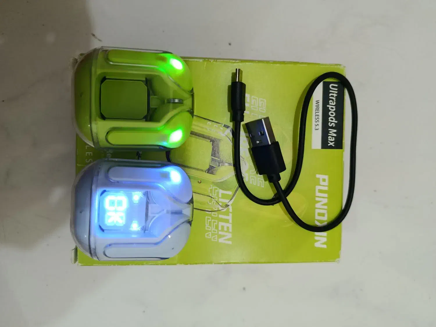 2تا ایرپاد رنگی|لوازم جانبی موبایل و تبلت|بروجرد, |دیوار