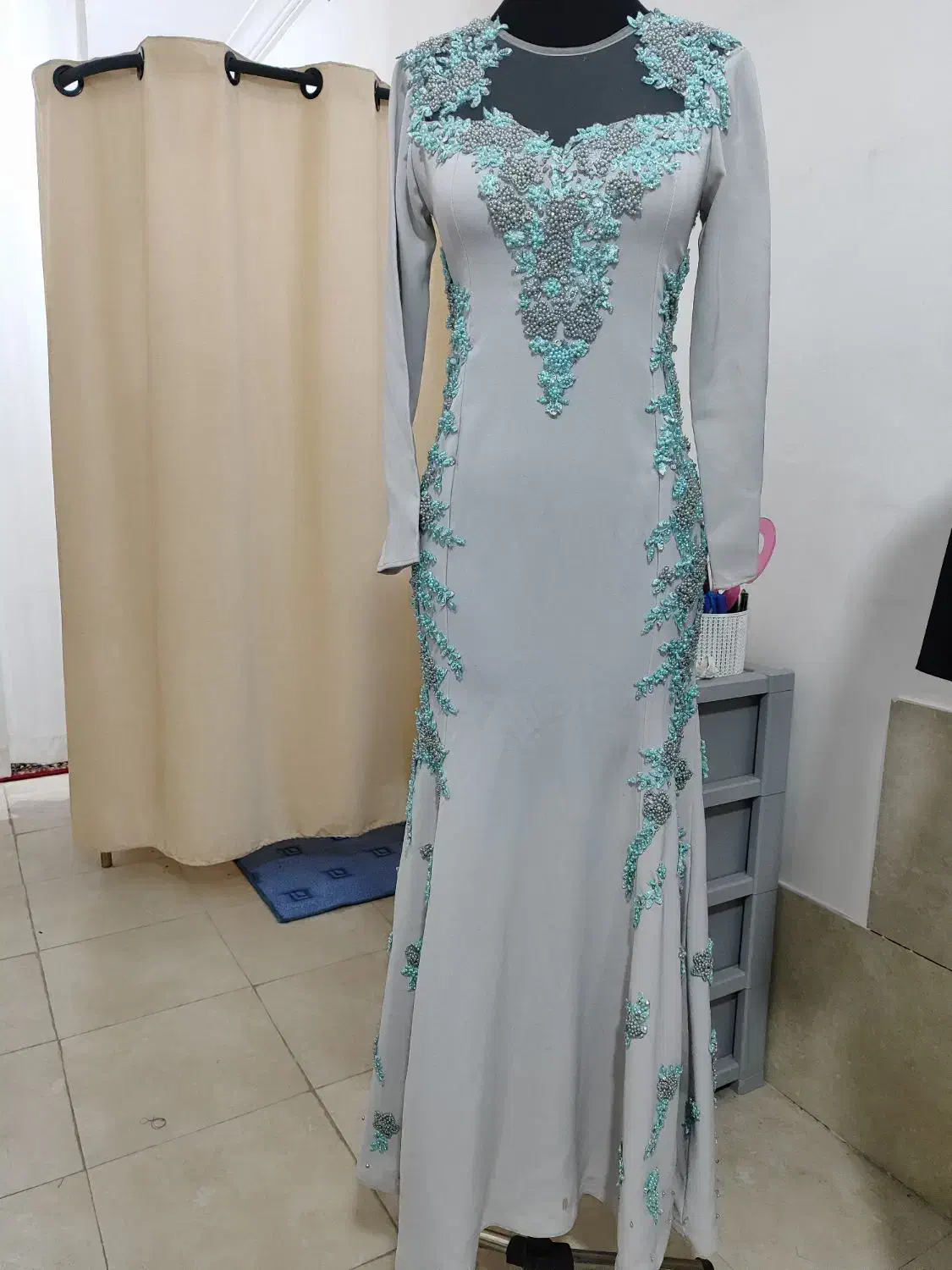 کریپ کار شده|لباس|ارومیه, |دیوار