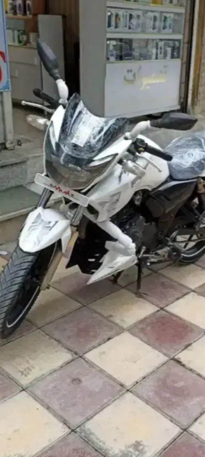 اپاچی ۱۸۰ مدل ۹۴|موتورسیکلت|اندیشه, اندیشه فاز ۱|دیوار