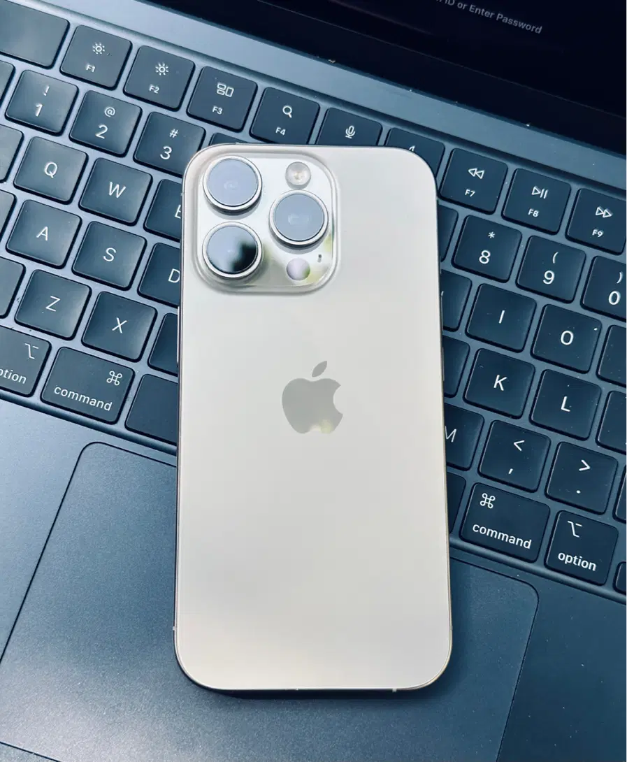 iPhone 16 Pro ZA|موبایل|اصفهان, چرخاب|دیوار