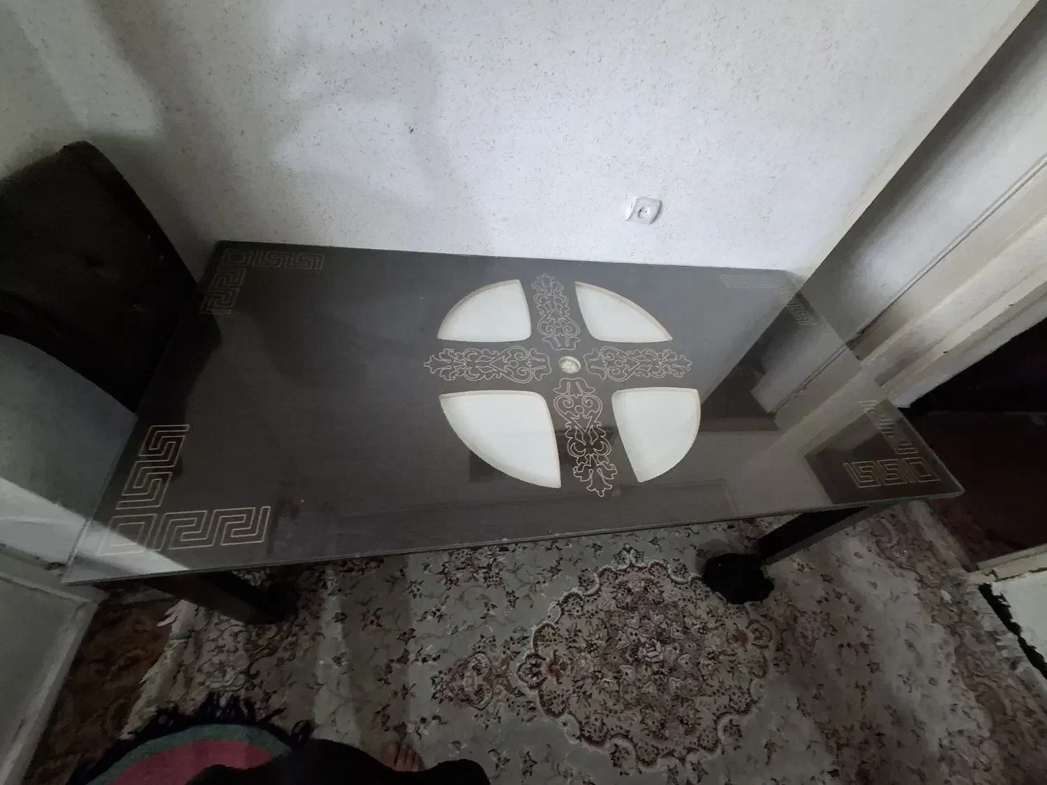 میز|میز و صندلی غذاخوری|اندیمشک, |دیوار