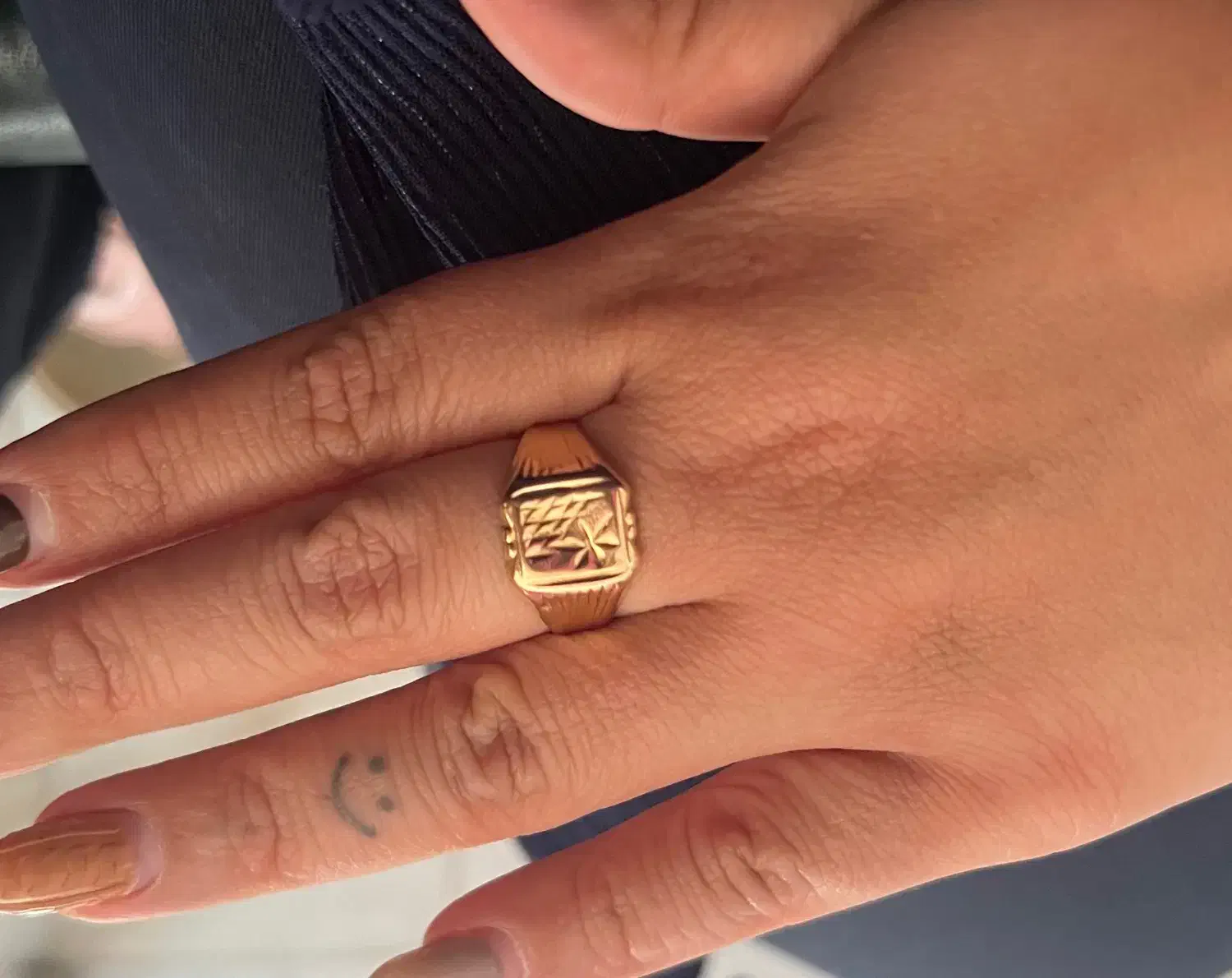 انگشتر|جواهرات|یاسوج, |دیوار