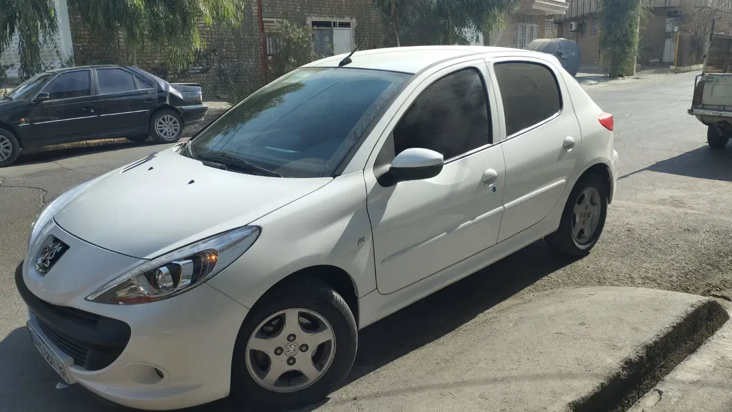 پژو ۲۰۷ دنده هیدرولیک|خودرو سواری و وانت|قم, پردیسان|دیوار