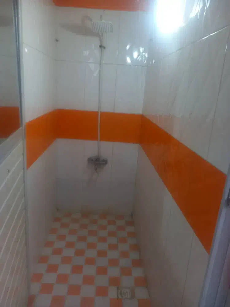 منزل مبله برا مسافران محترم|اجارهٔ کوتاه‌مدت ویلا و باغ|شیراز, کوشک میدان|دیوار