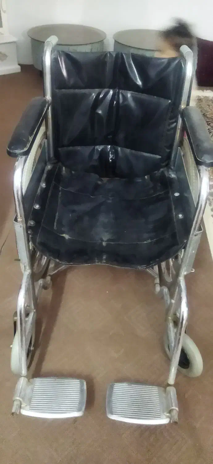 ویلچر کار کرده|آرایشی، بهداشتی، درمانی|طرقبه, |دیوار