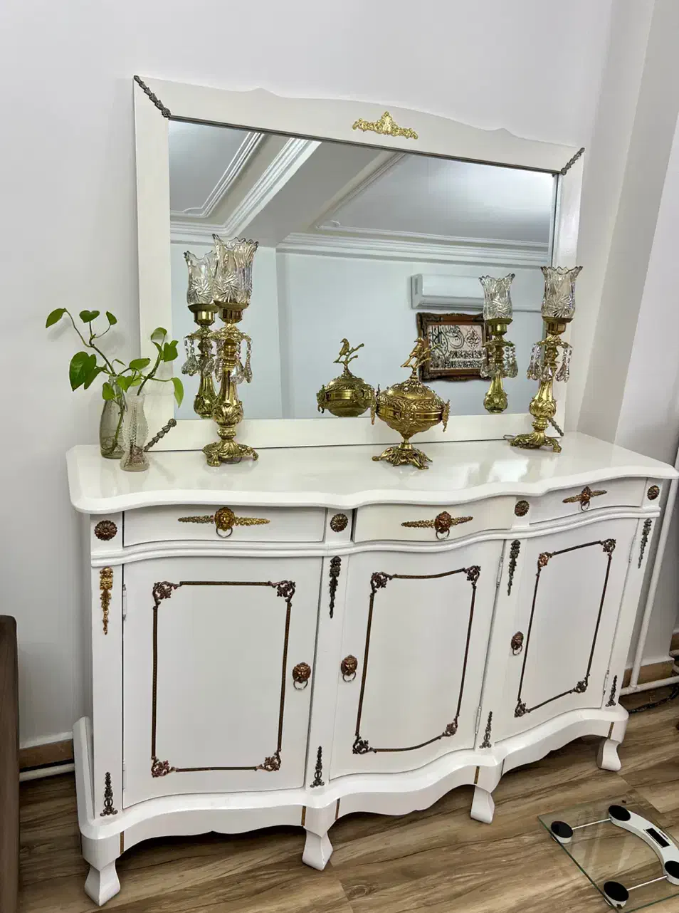 فروش اینه کنسول درعجبشیر|بوفه، ویترین، کنسول|عجب شیر, |دیوار