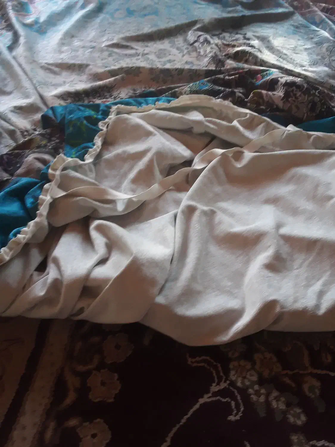 روفرشی|روفرشی|میمند, |دیوار