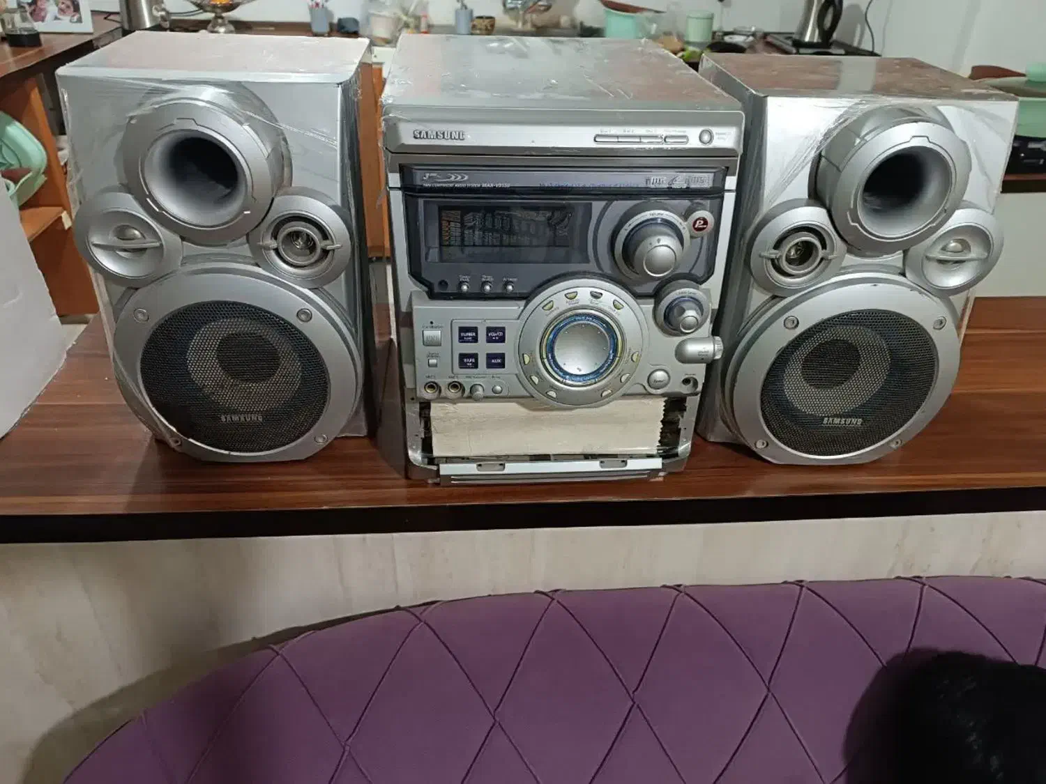 ضبط سی دی وکاست وآیوکس تمیزدرفریمان|سیستم صوتی خانگی|فریمان, |دیوار