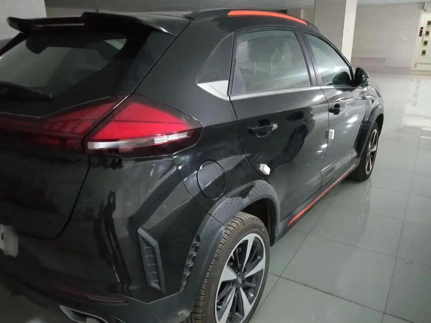 ام وی ام کراس دنده۱۴۰۴|خودرو سواری و وانت|اردبیل, |دیوار