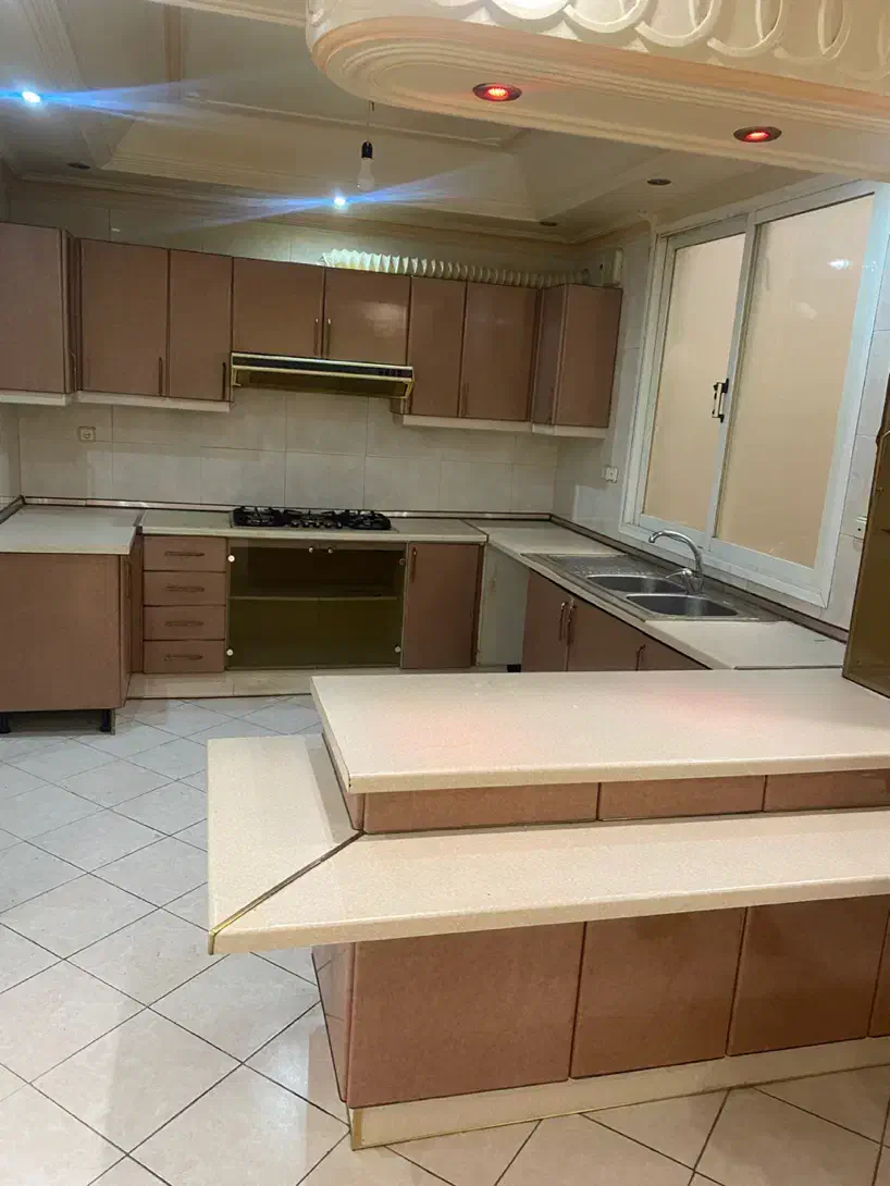 ۱۰۰ متر دو خواب