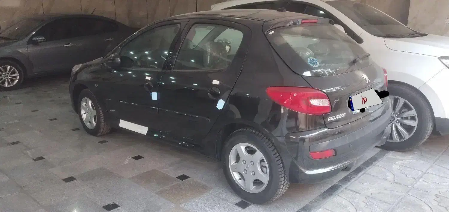 ۲۰۷ پانا مشکی۴۰۴|خودرو سواری و وانت|تهران, یاخجی آباد|دیوار