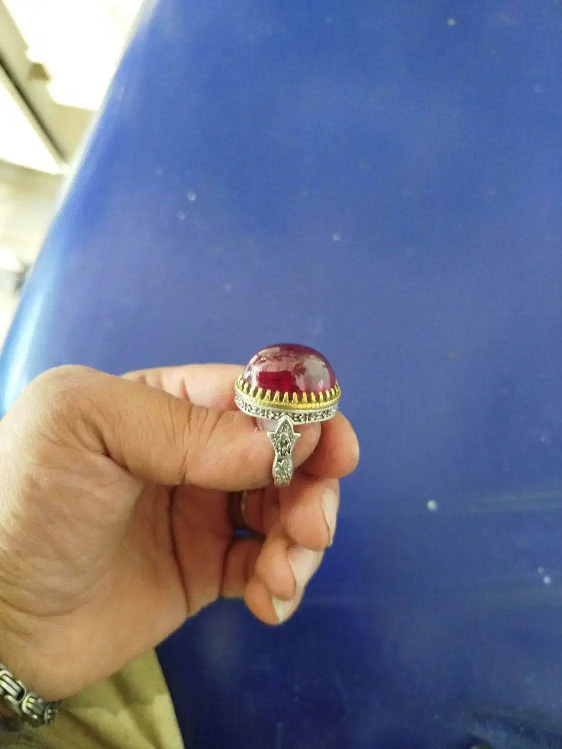 انگشتر یاقوت|بدلیجات|شیراز, کوشک میدان|دیوار