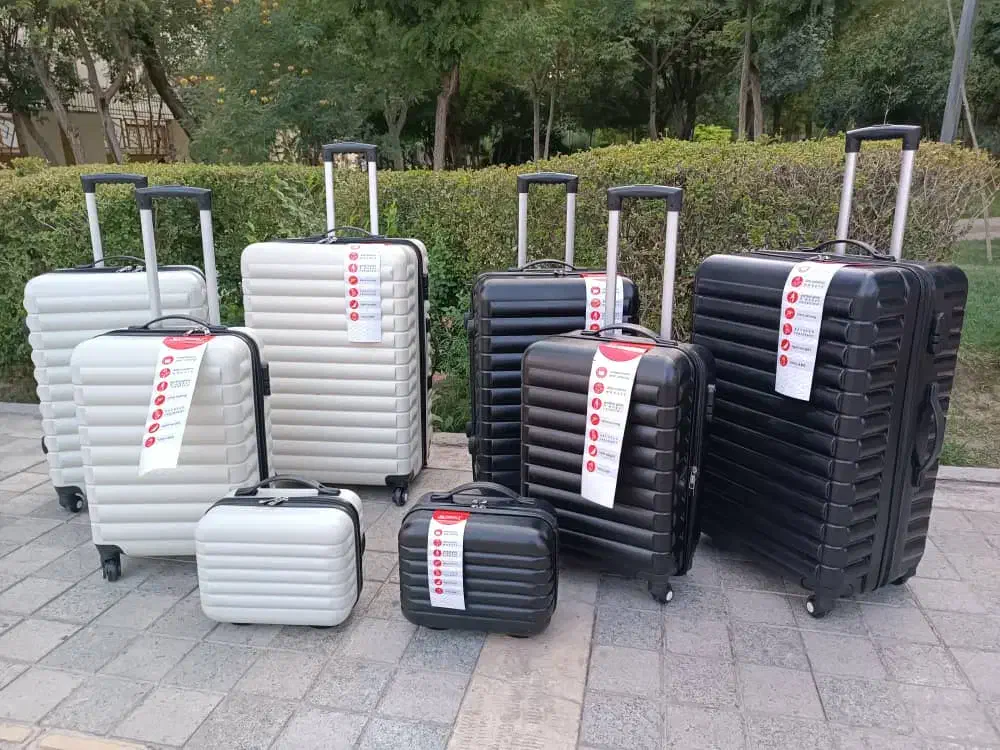 چمدان فایبر گلاس و برزنتی|کیف، کفش، کمربند|محمدشهر, محمدشهر|دیوار