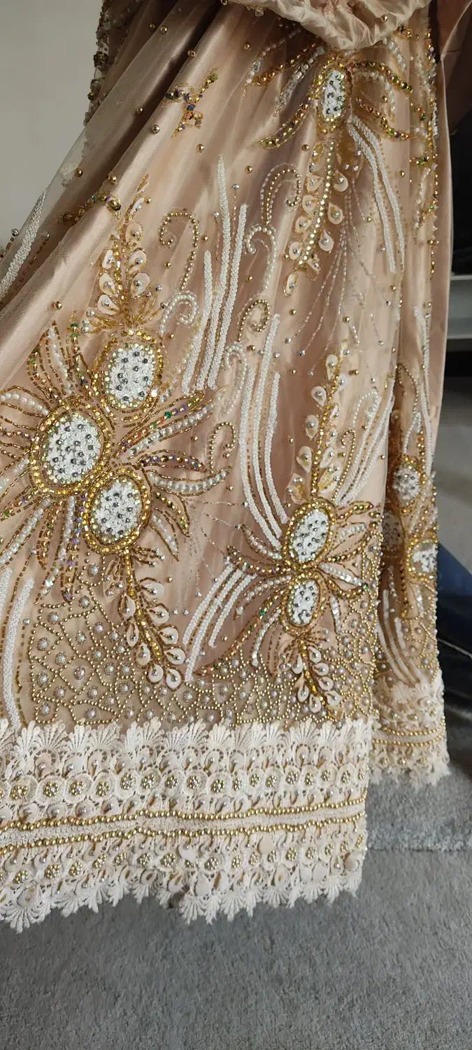 لباس محلی شیک بسیار تمیز و نو|لباس|یاسوج, |دیوار