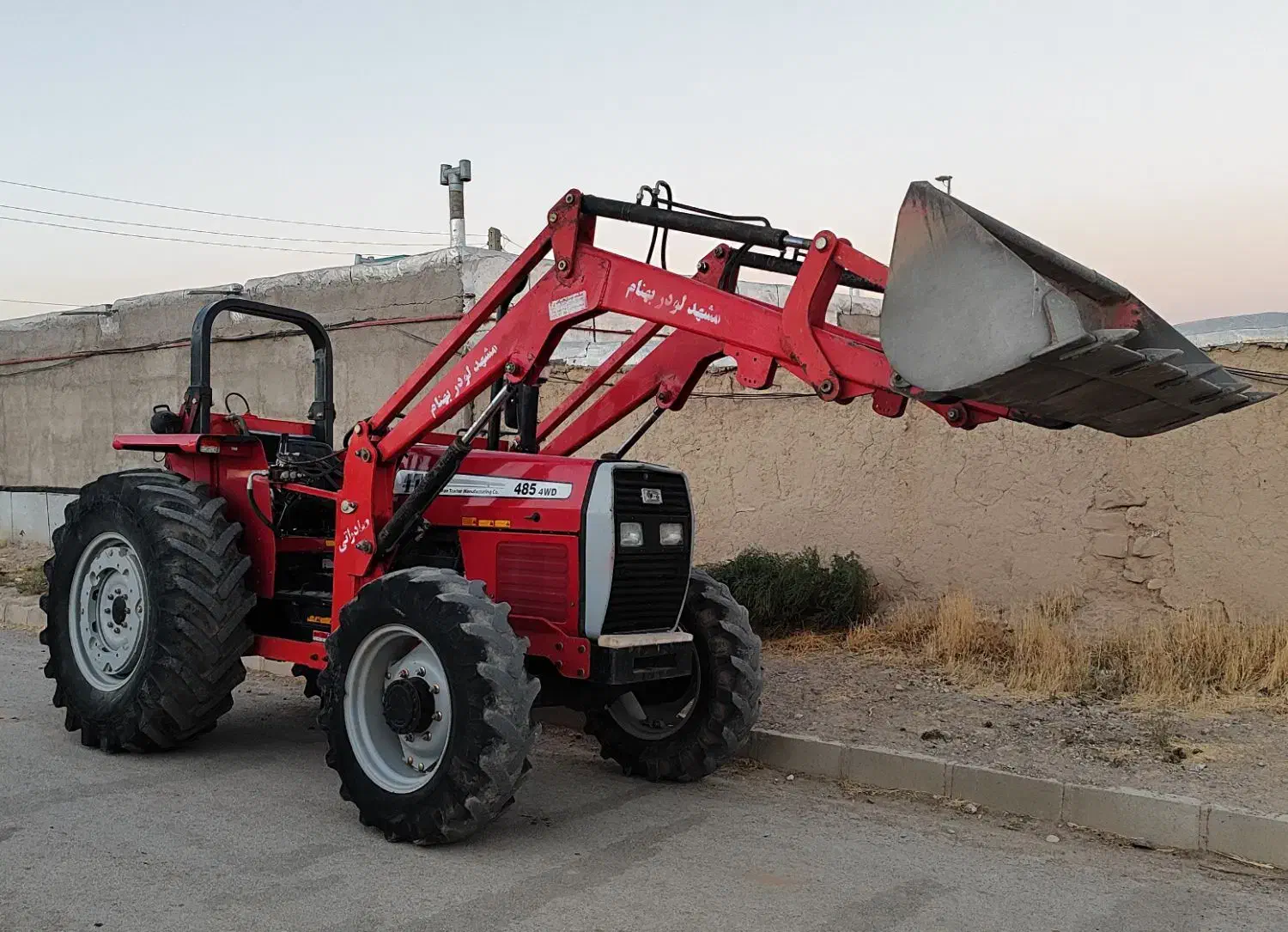 تراکتور ۴۸۵ مدل ۴۰۱با بیل|خودرو سنگین|گل تپه, |دیوار