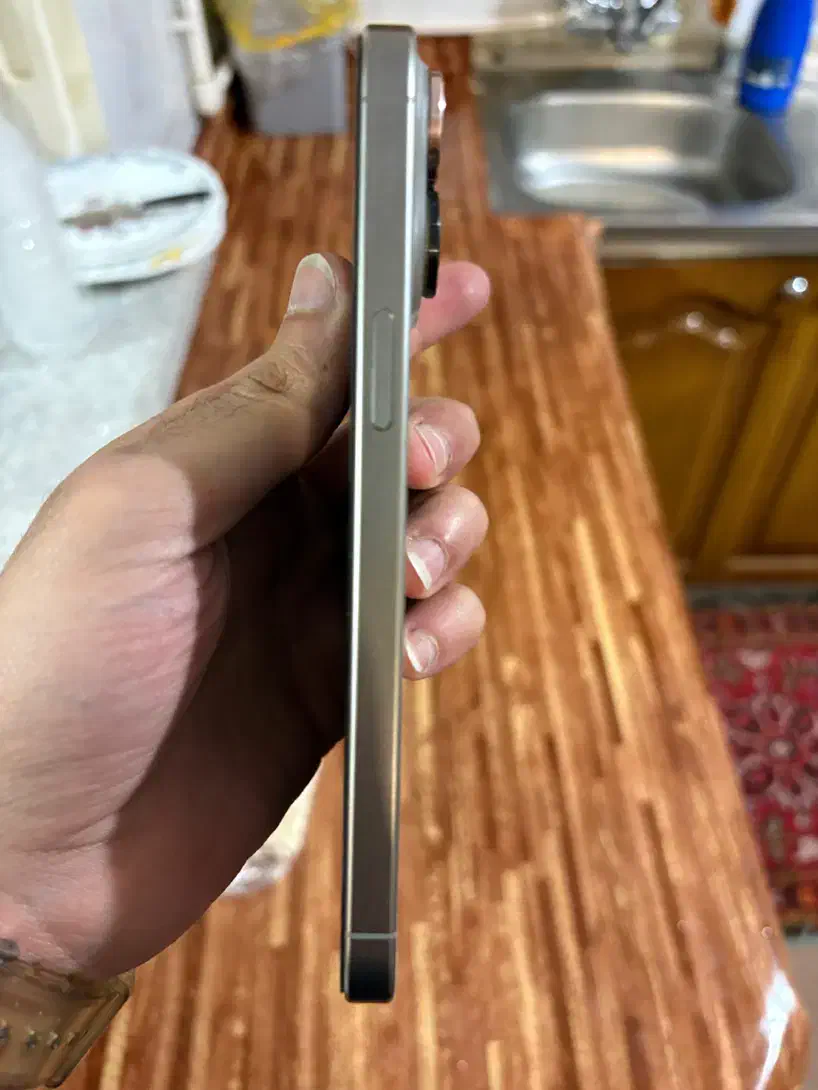 اپل iPhone 15 Pro Max با حافظهٔ ۲۵۶ گیگابایت|موبایل|همدان, |دیوار