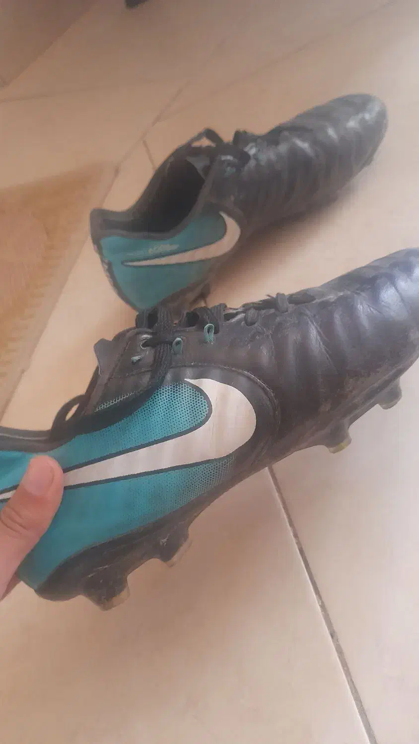 یک جفت کفش استوک نایک تمپو ایکس سایز ۴۰|کیف، کفش، کمربند|اراک, |دیوار