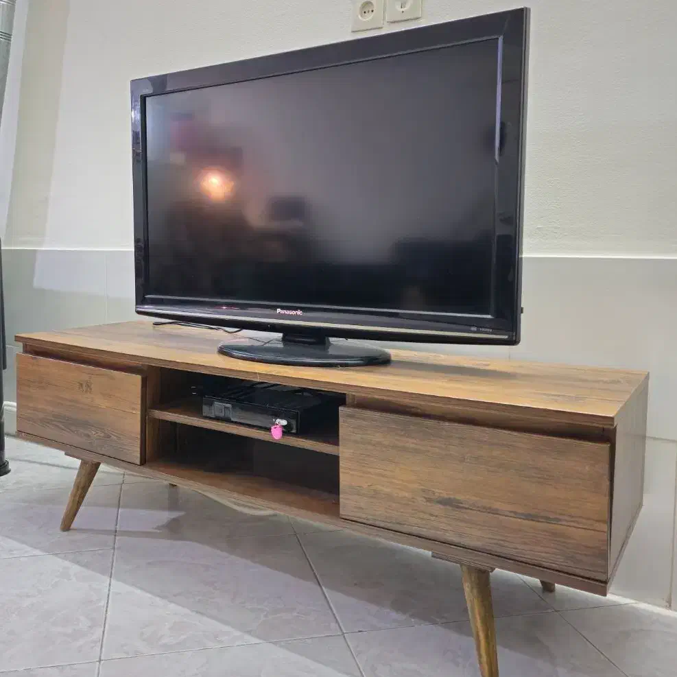 تلویزیون پاناسونیک ۴۰ اینچ|تلویزیون و پروژکتور|اصفهان, کوی امام جعفر صادق|دیوار